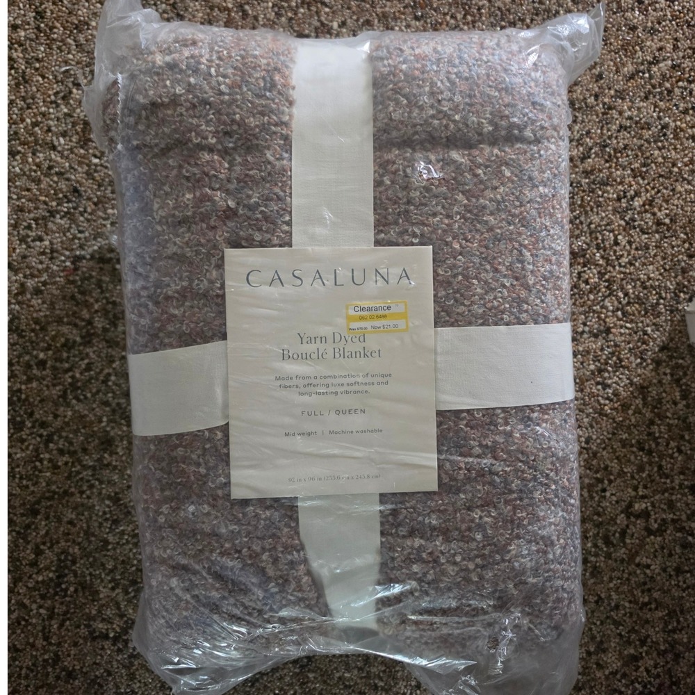 Casaluna Yarn Dyed Boucle Blanket Full Queen Multi Color Earth Tones New